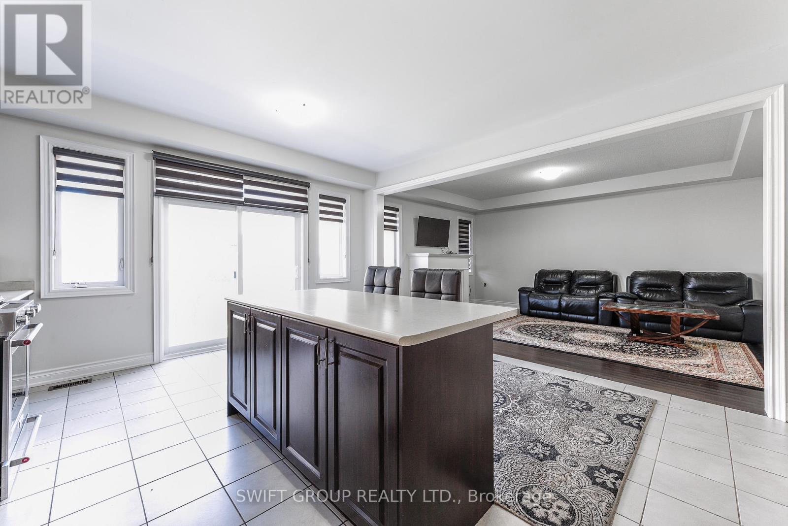 89 Deer Ridge Trail, Caledon, Ontario  L7C 4H4 - Photo 18 - W12372048