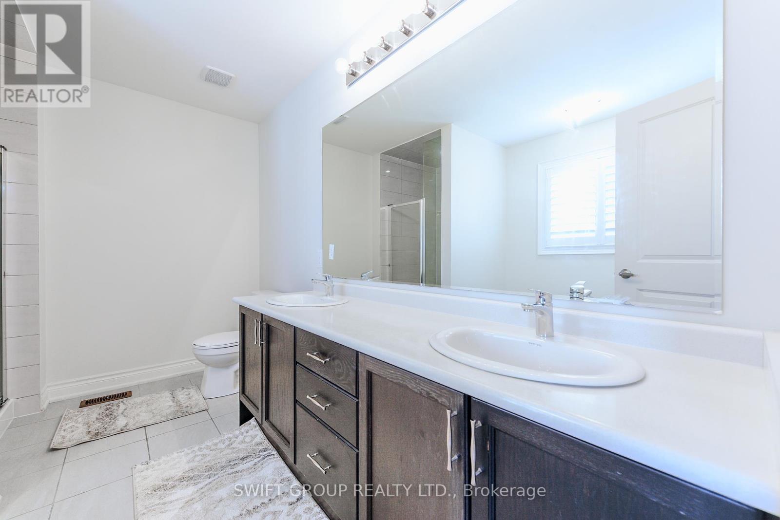 89 Deer Ridge Trail, Caledon, Ontario  L7C 4H4 - Photo 27 - W12372048
