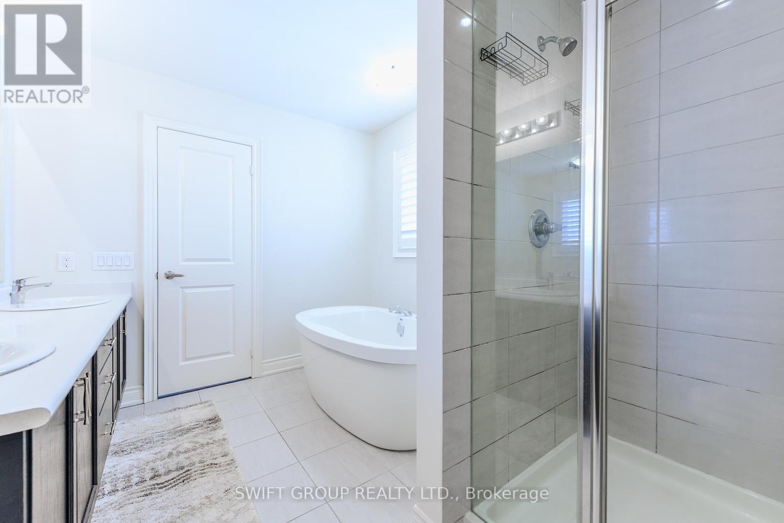 89 Deer Ridge Trail, Caledon, Ontario  L7C 4H4 - Photo 28 - W12372048