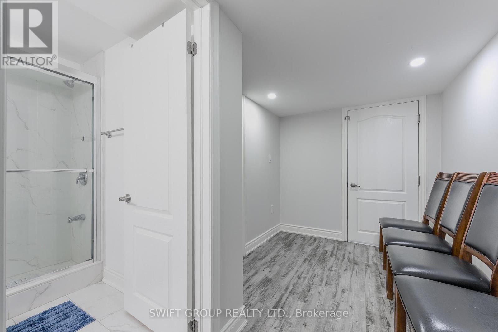 89 Deer Ridge Trail, Caledon, Ontario  L7C 4H4 - Photo 38 - W12372048