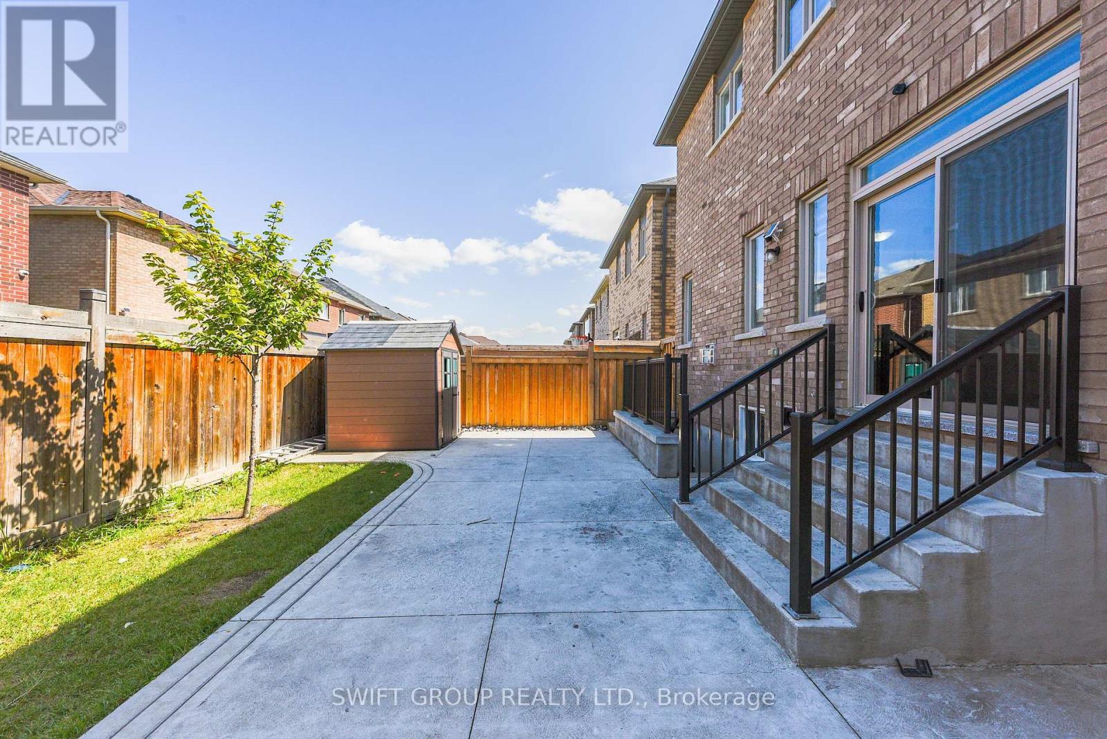 89 Deer Ridge Trail, Caledon, Ontario  L7C 4H4 - Photo 49 - W12372048