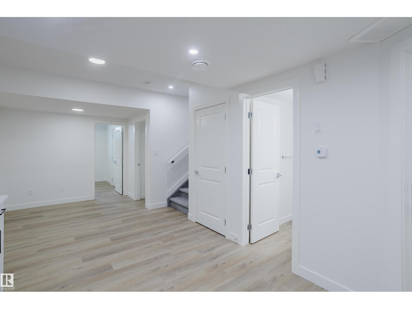 924 15 Av Nw, Edmonton, Alberta  T6T 2W9 - Photo 44 - E4455491