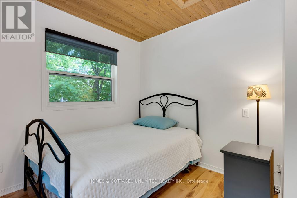 185 Maple Hollow Drive, Lanark Highlands, Ontario  K0G 1M0 - Photo 31 - X12372061