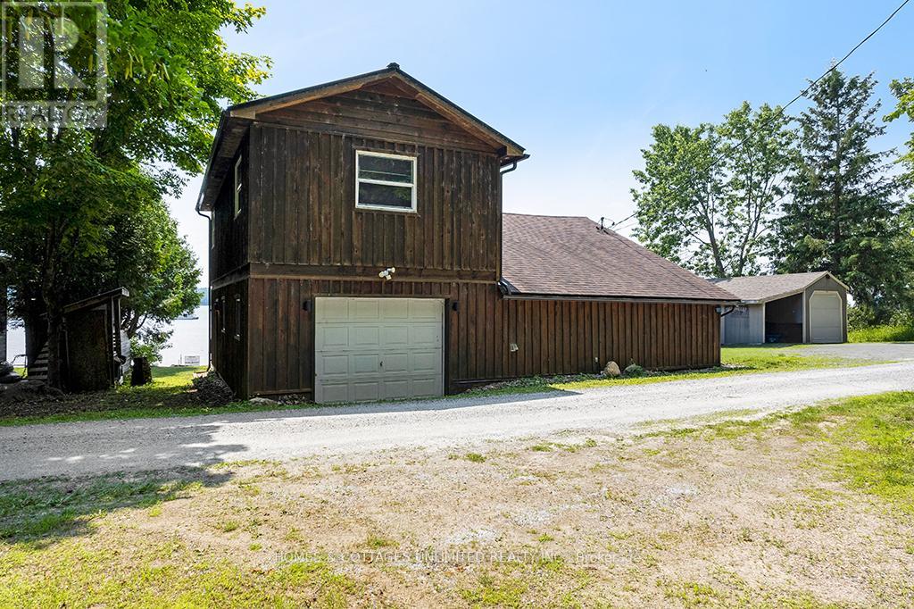 185 Maple Hollow Drive, Lanark Highlands, Ontario  K0G 1M0 - Photo 8 - X12372061