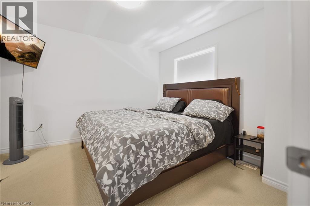 461 Blackburn Drive Unit# 104, Brantford, Ontario  N3T 0W9 - Photo 27 - 40749717