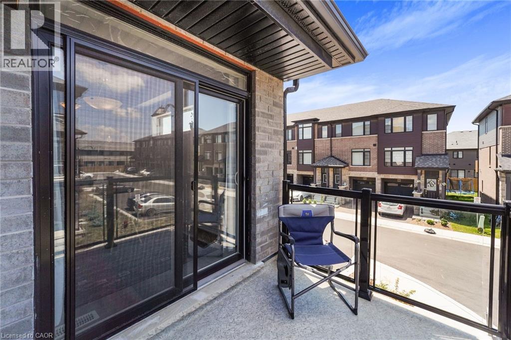 461 Blackburn Drive Unit# 104, Brantford, Ontario  N3T 0W9 - Photo 38 - 40749717