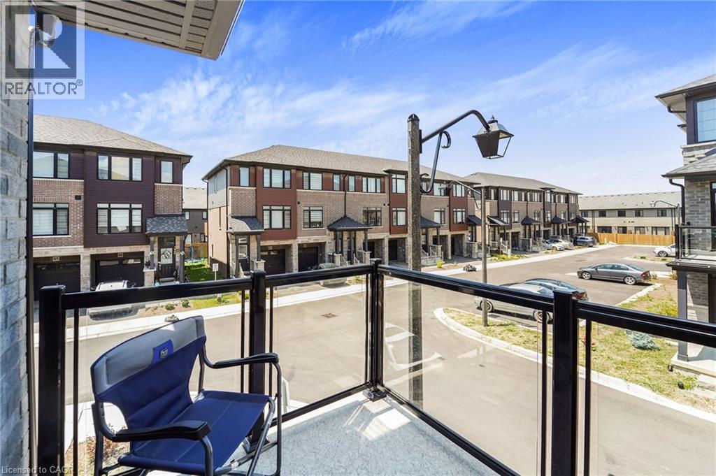 461 Blackburn Drive Unit# 104, Brantford, Ontario  N3T 0W9 - Photo 39 - 40749717