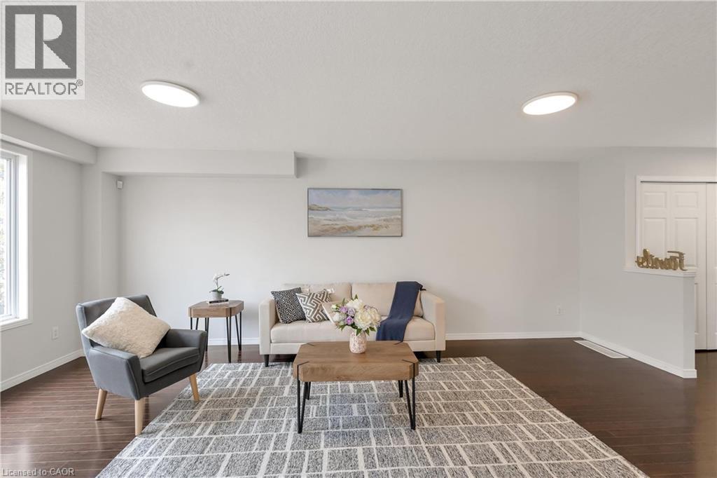 205 Holbeach Crescent, Waterloo, Ontario  N2J 4Y3 - Photo 8 - 40764838