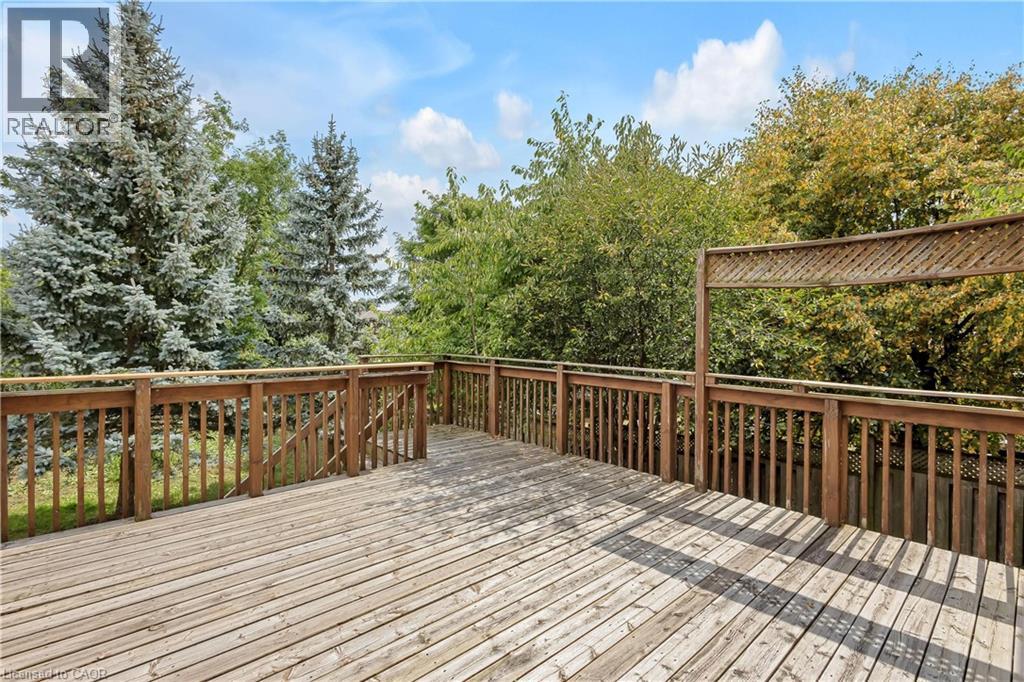 205 Holbeach Crescent, Waterloo, Ontario  N2J 4Y3 - Photo 31 - 40764838
