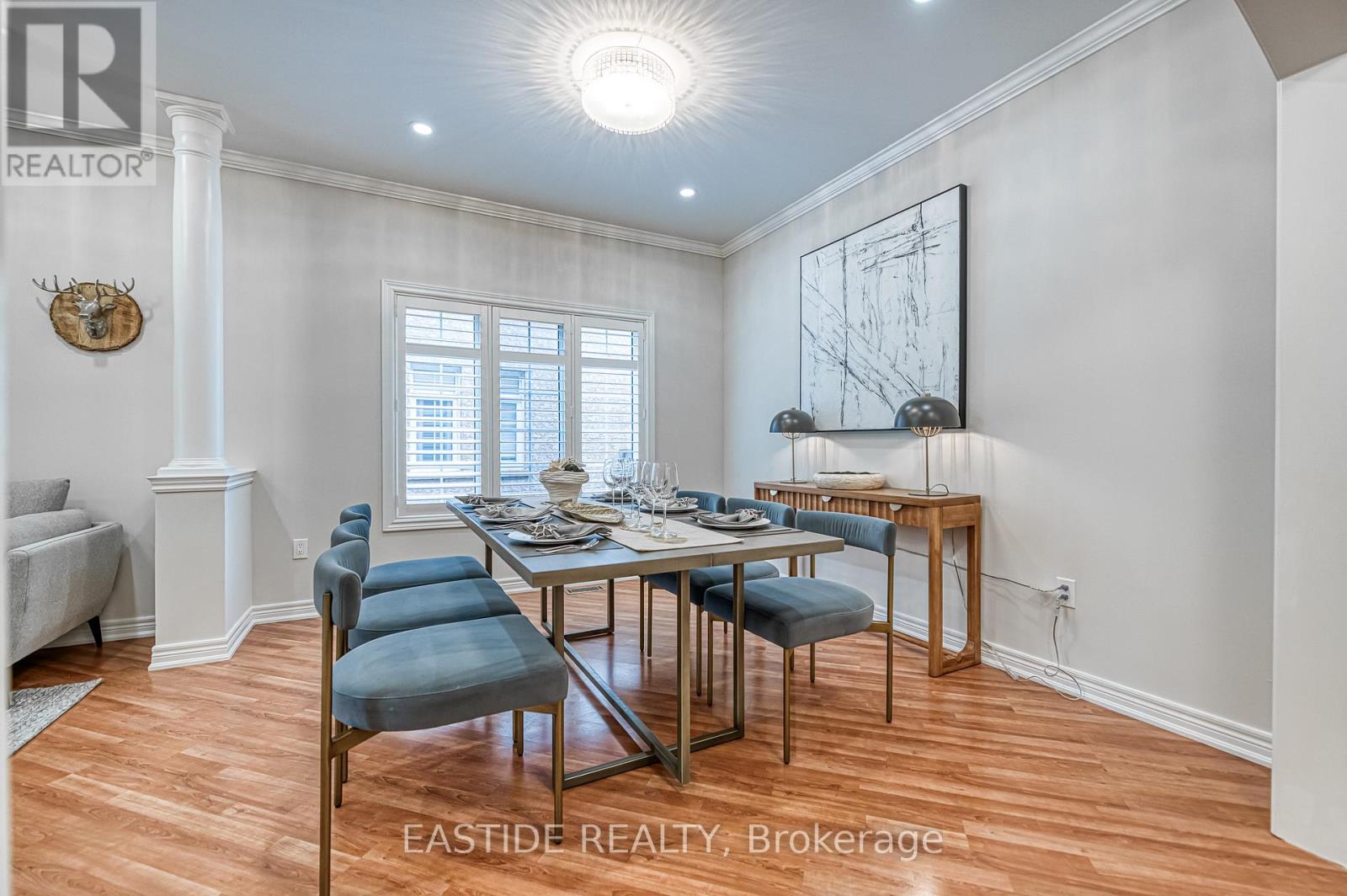 2422 Hertfordshire Way, Oakville, Ontario  L6H 7M5 - Photo 10 - W12372079