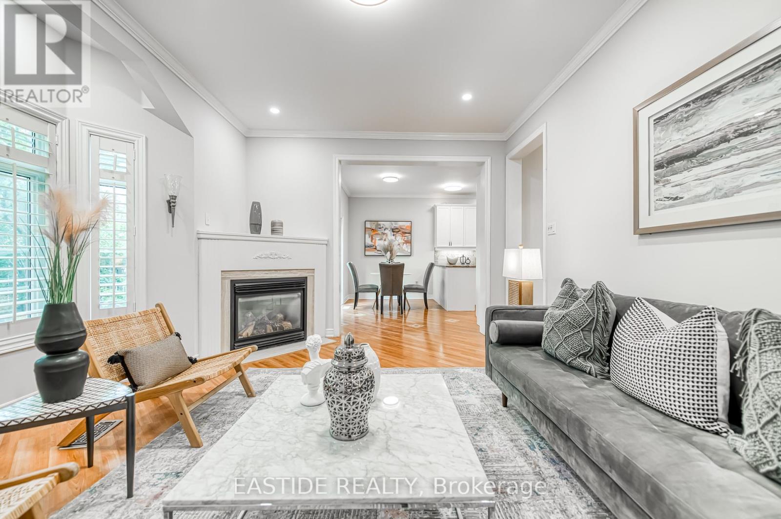 2422 Hertfordshire Way, Oakville, Ontario  L6H 7M5 - Photo 20 - W12372079