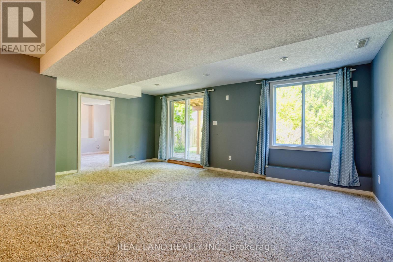 14 - 364 Skyline Avenue, London North, Ontario  N5X 0B4 - Photo 42 - X12372072