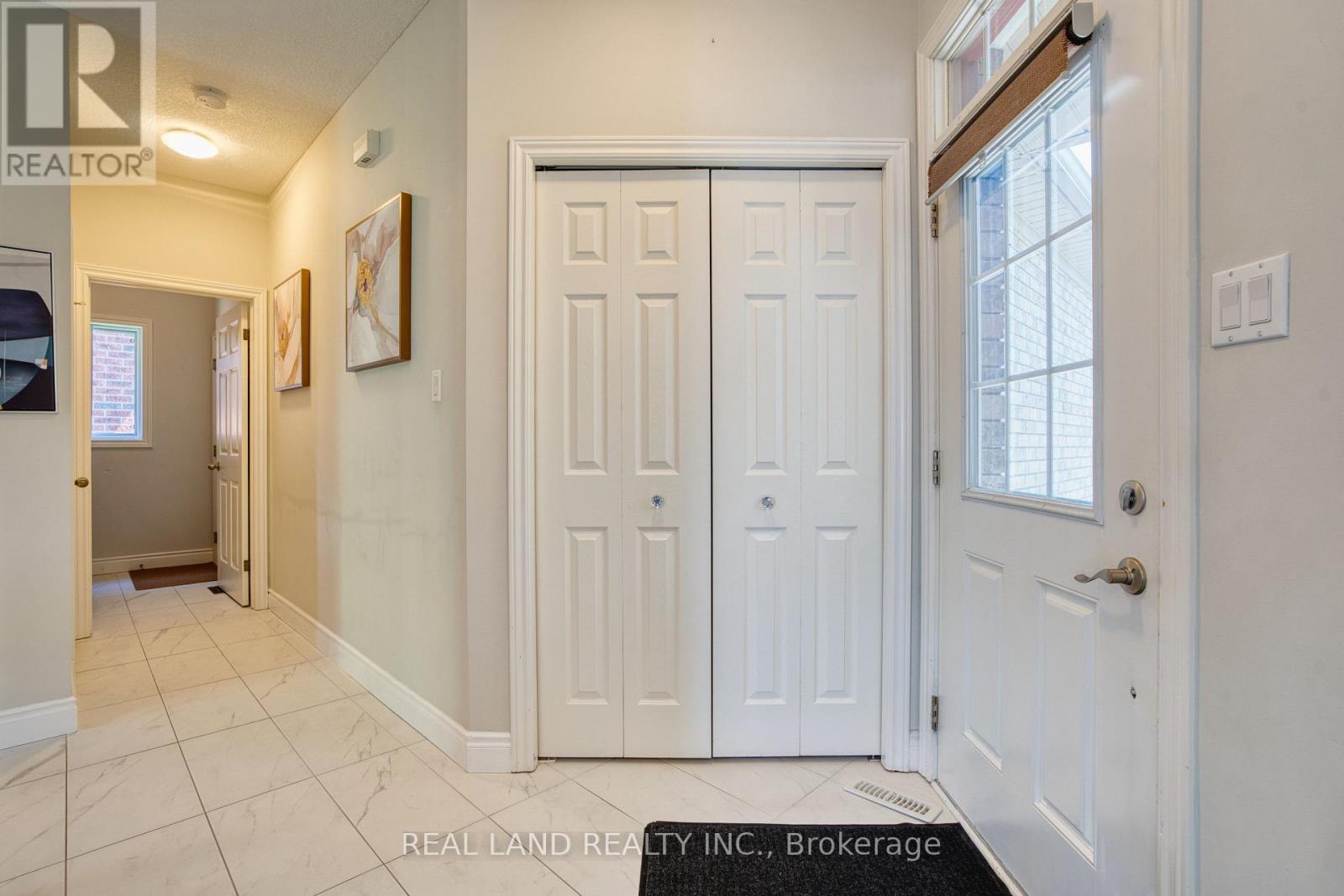 14 - 364 Skyline Avenue, London North, Ontario  N5X 0B4 - Photo 5 - X12372072