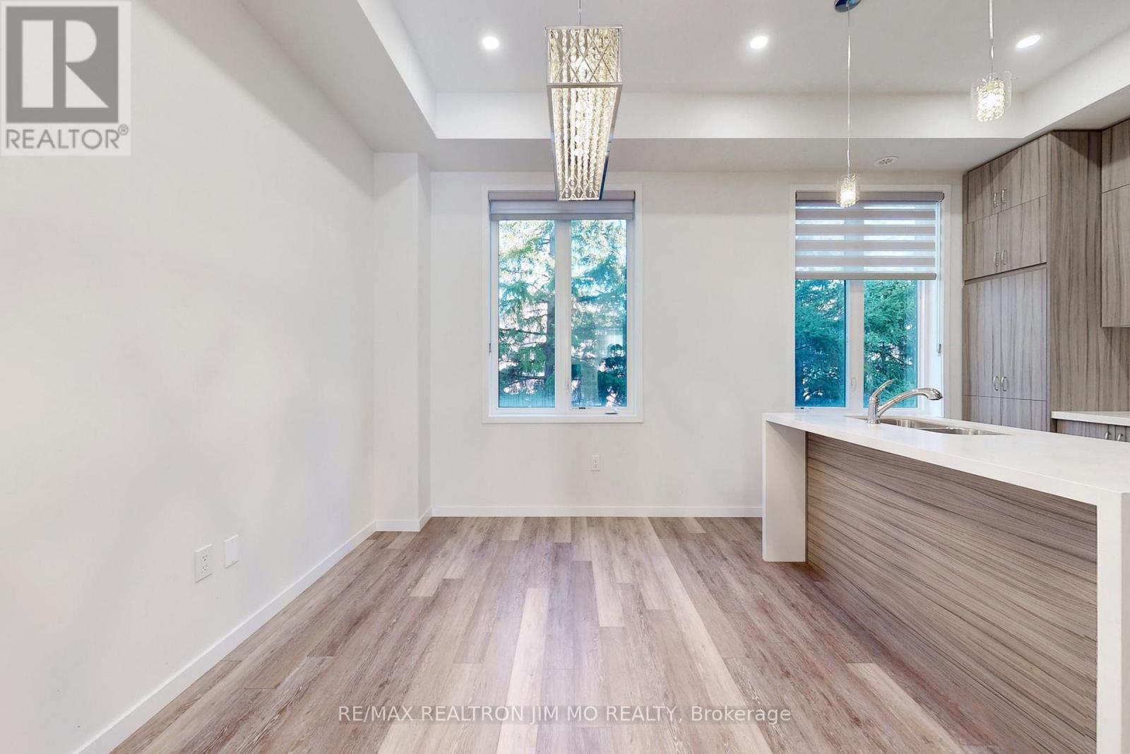 37 Armillo Place, Markham, Ontario  L6E 0V4 - Photo 9 - N12372080