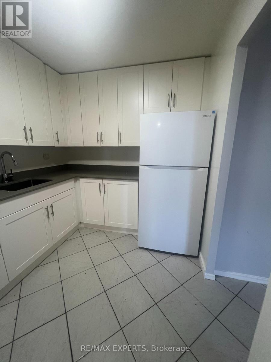 407 - 123 Bloor Street W, Oshawa, Ontario  L1J 1P5 - Photo 4 - E12334818