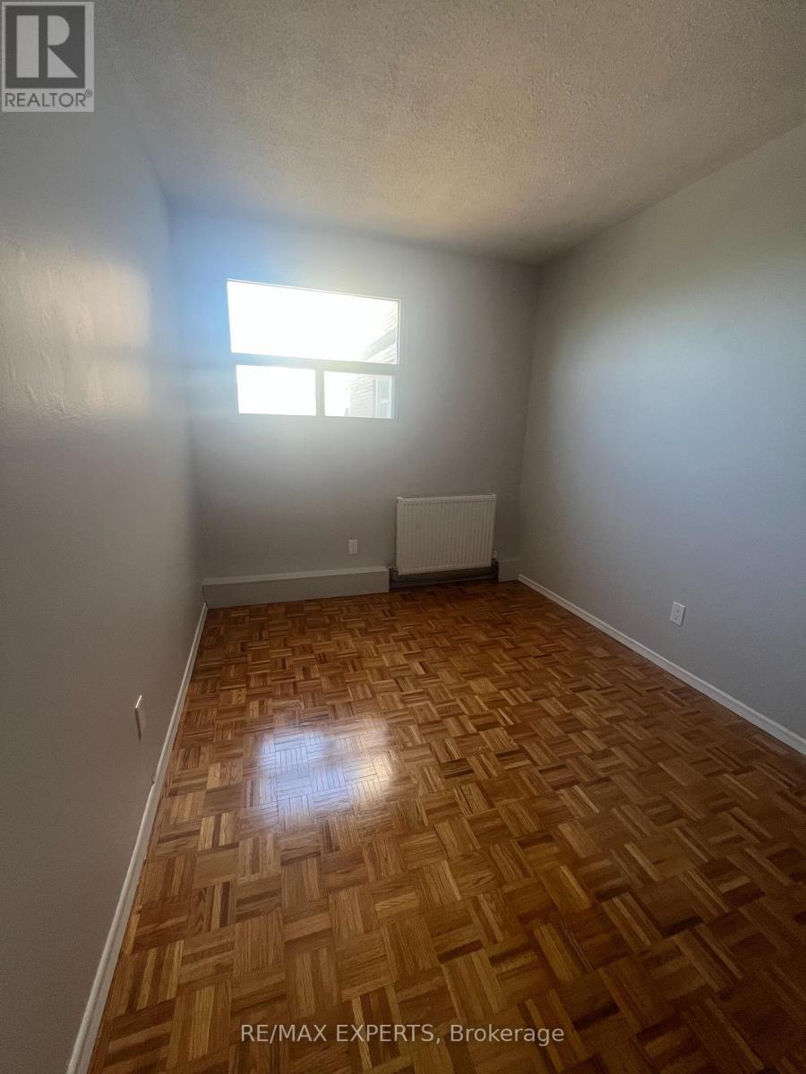 407 - 123 Bloor Street W, Oshawa, Ontario  L1J 1P5 - Photo 5 - E12334818