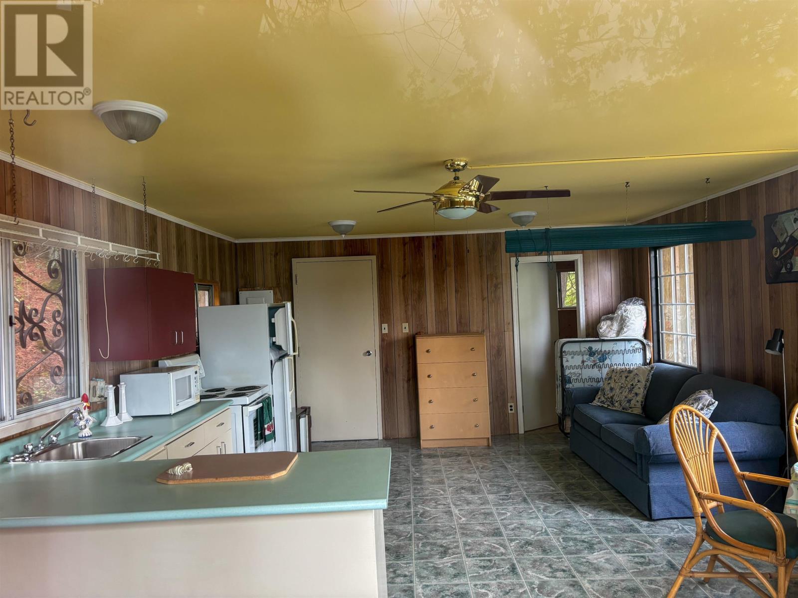 5 Whiskey Jack Way, S Shore Poplar Bay, S Of Kenora, Ontario  P0X 1C0 - Photo 43 - TB252374