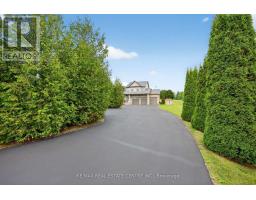 37 WOODLAND DRIVE, East Garafraxa, Ontario