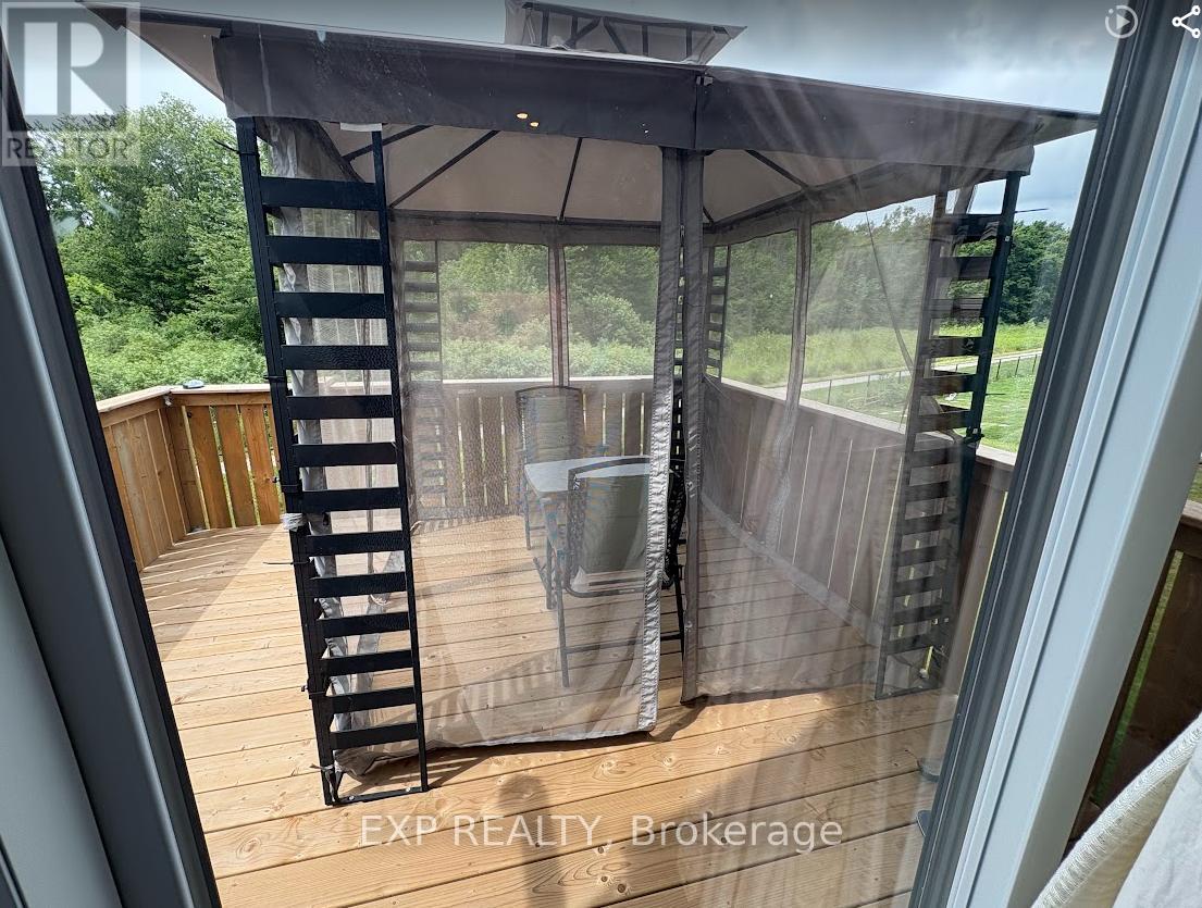 760 Chelton Rd Road, London South, Ontario  N6M 0H8 - Photo 12 - X12372139