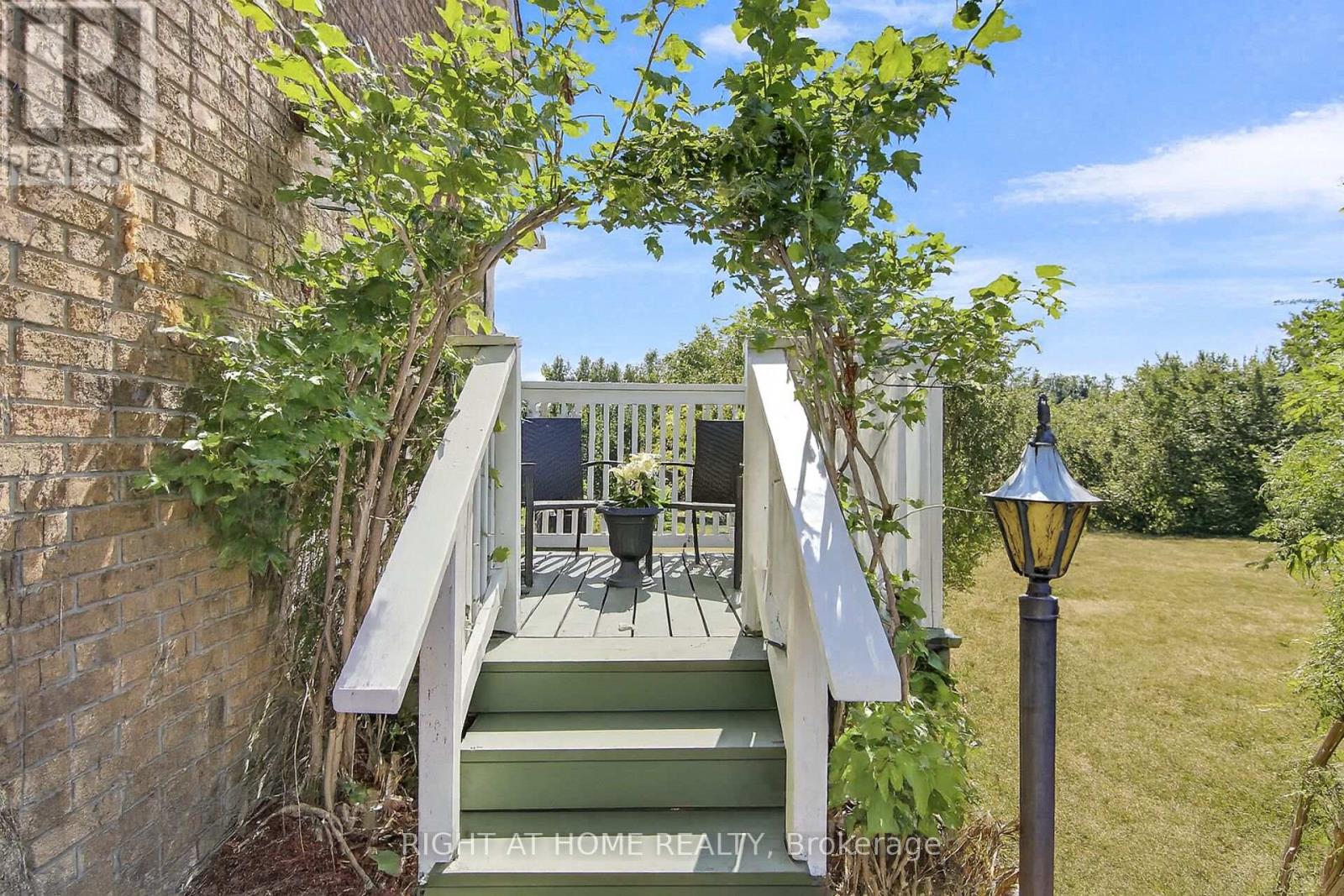 4179 Alfalfa Street, Ottawa, Ontario  K0A 3J0 - Photo 30 - X12372140