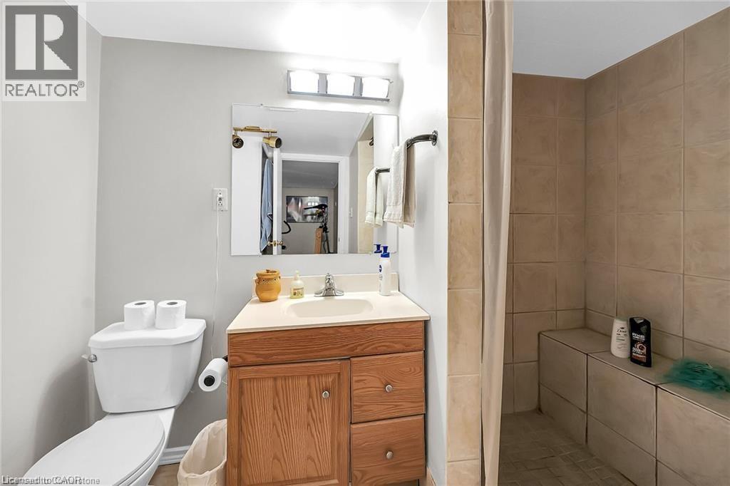 49 East Bend Avenue S, Hamilton, Ontario  L8M 3E4 - Photo 38 - 40764850