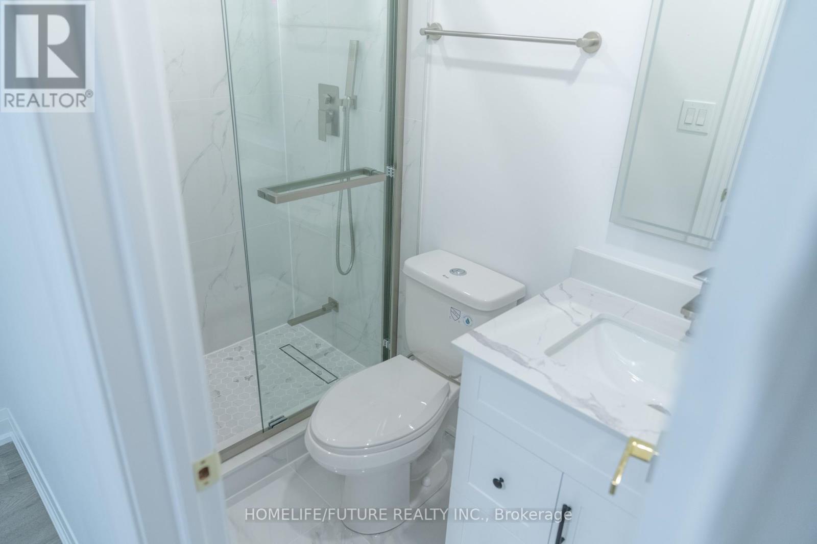 159 Claymore Crescent, Oshawa, Ontario  L1G 6G3 - Photo 12 - E12371296