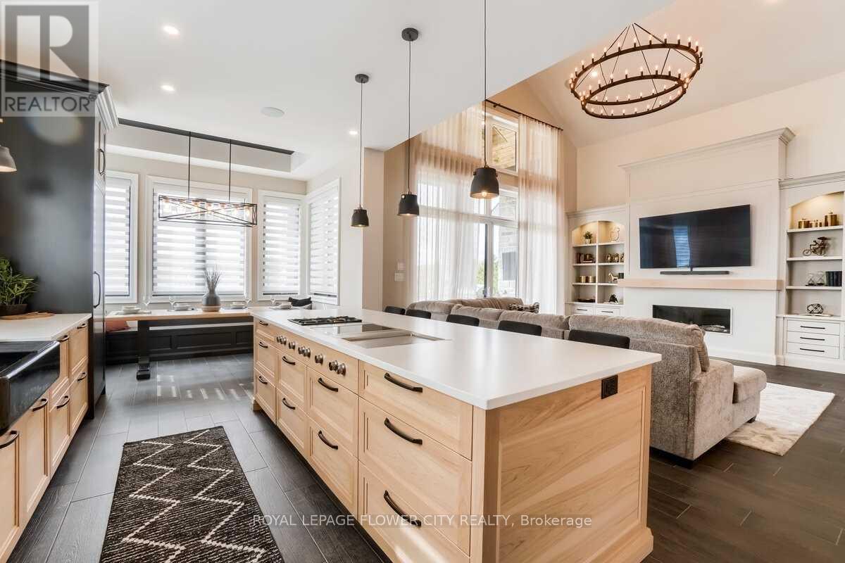 19 Whitcombe Way, Puslinch, Ontario N0B 2C0 - Photo 12 - X12365709