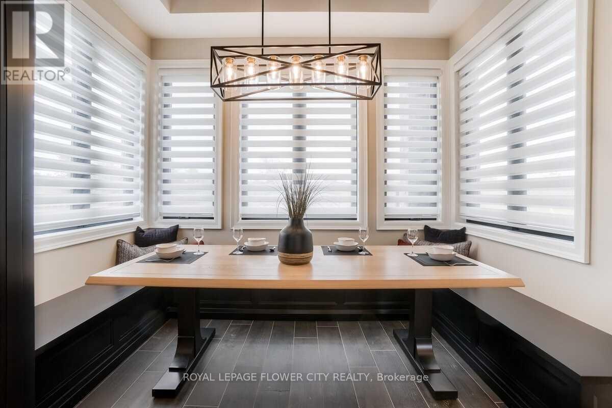 19 Whitcombe Way, Puslinch, Ontario N0B 2C0 - Photo 13 - X12365709