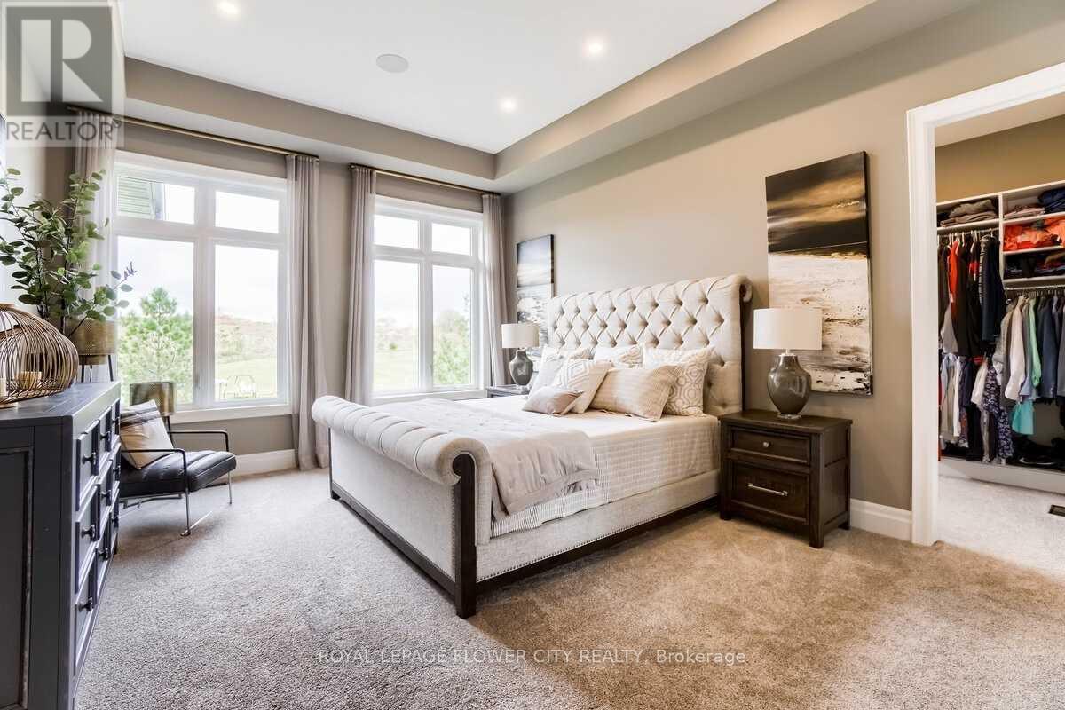 19 Whitcombe Way, Puslinch, Ontario N0B 2C0 - Photo 18 - X12365709