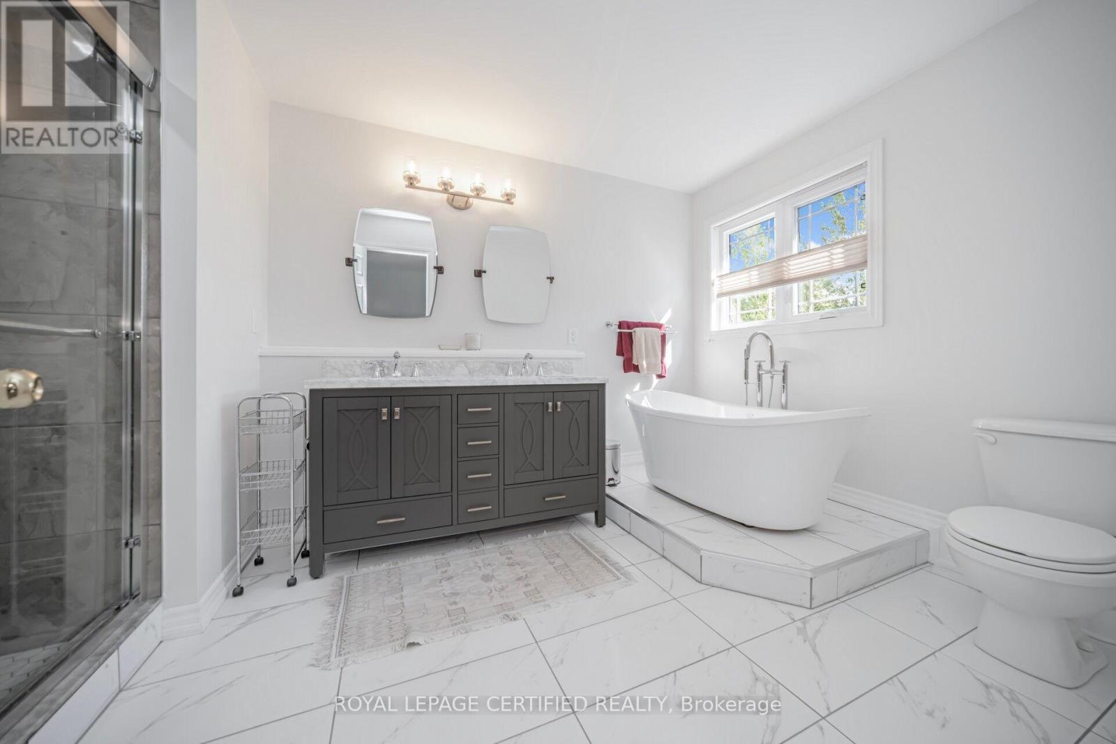252 Vintage Gate, Brampton, Ontario  L6X 5B7 - Photo 18 - W12334496