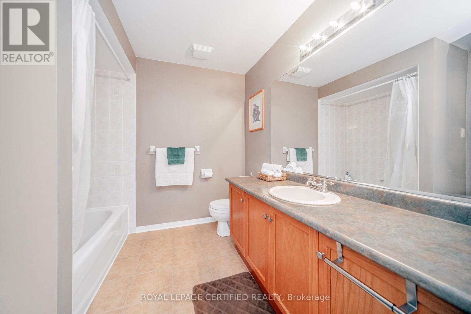 252 Vintage Gate, Brampton, Ontario  L6X 5B7 - Photo 25 - W12334496