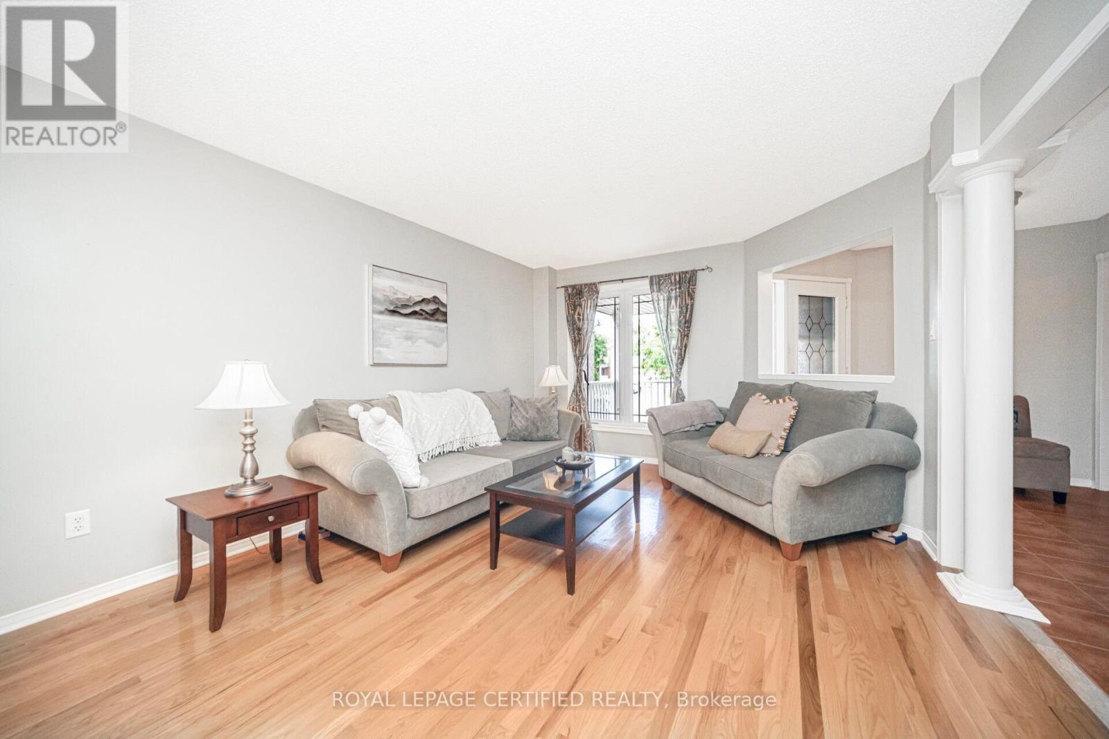252 Vintage Gate, Brampton, Ontario  L6X 5B7 - Photo 6 - W12334496