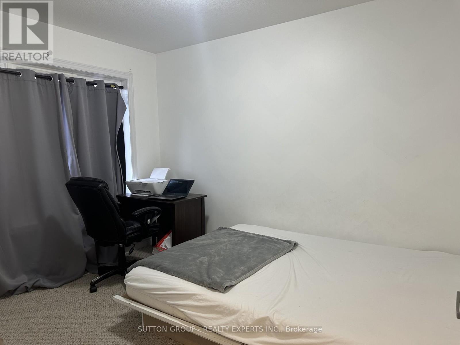 140 - 77 Diana Av Avenue, Brantford, Ontario  N3T 0R6 - Photo 11 - X12372127