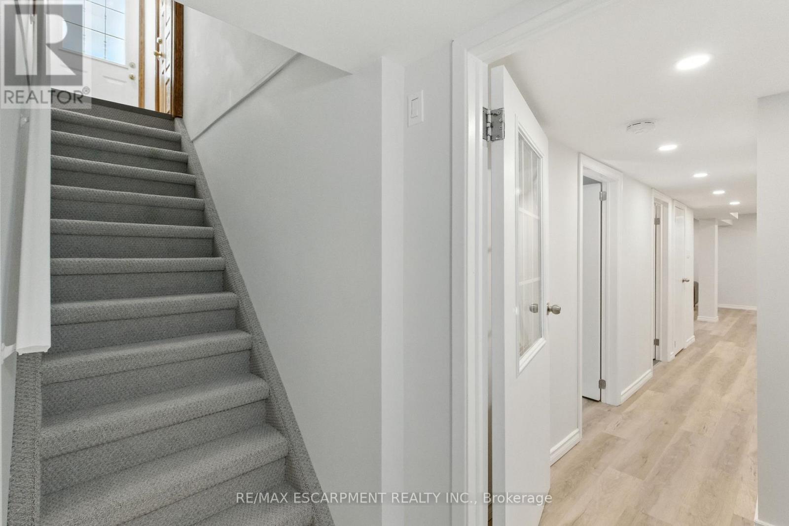 10 Sheffield Avenue, Brantford, Ontario  N3S 6V8 - Photo 27 - X12372142
