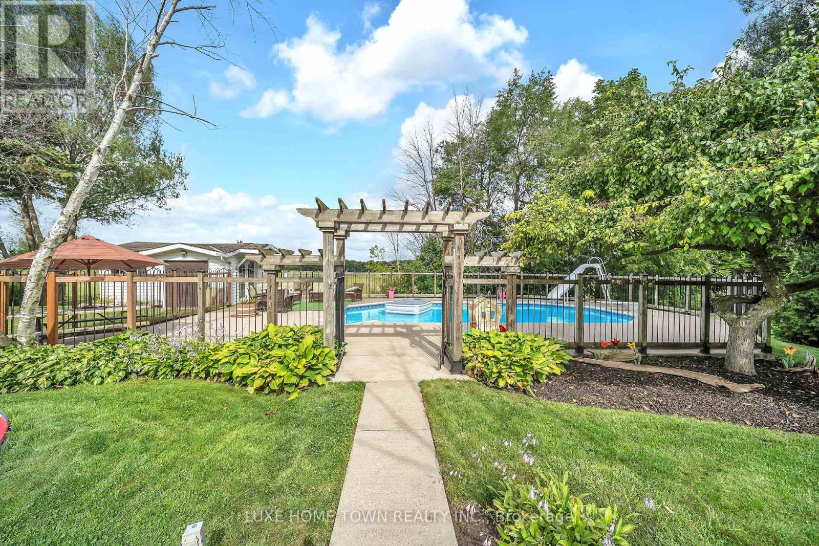 170 Elmslie Place, Centre Wellington, Ontario  N0B 1S0 - Photo 6 - X12371870
