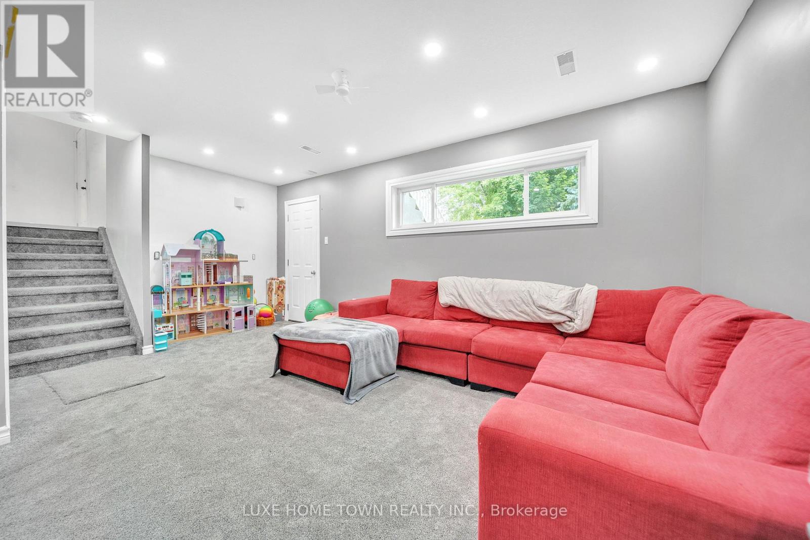 170 Elmslie Place, Centre Wellington, Ontario  N0B 1S0 - Photo 42 - X12371870