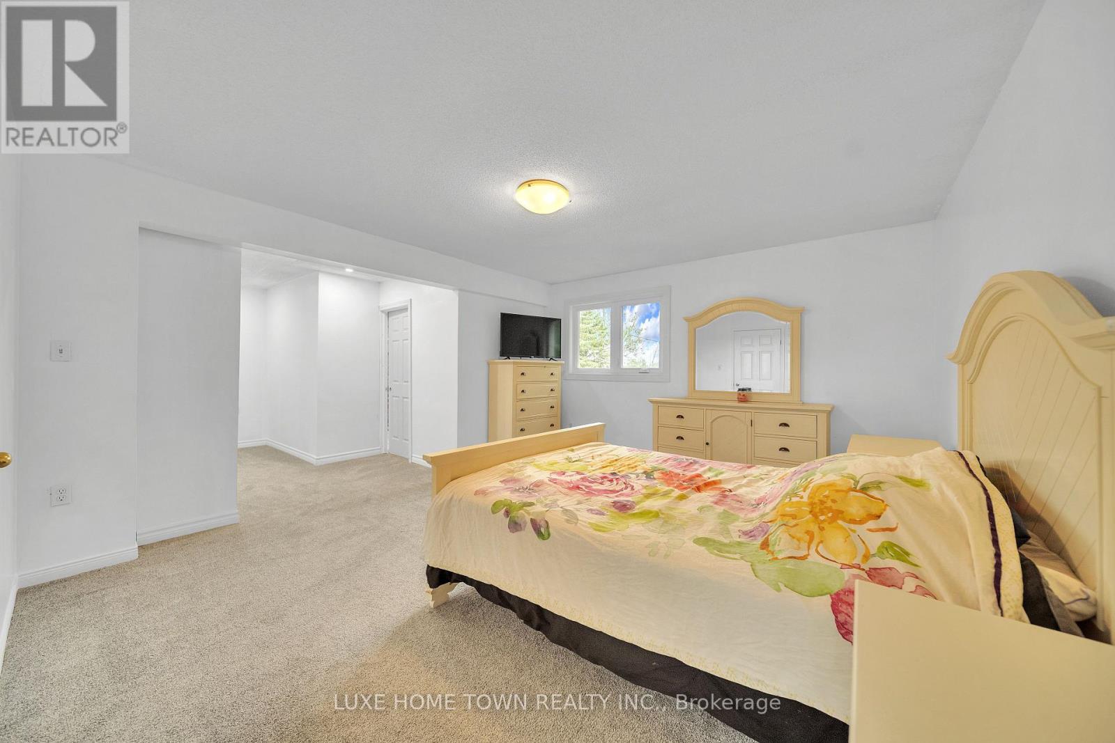 170 Elmslie Place, Centre Wellington, Ontario  N0B 1S0 - Photo 33 - X12371870