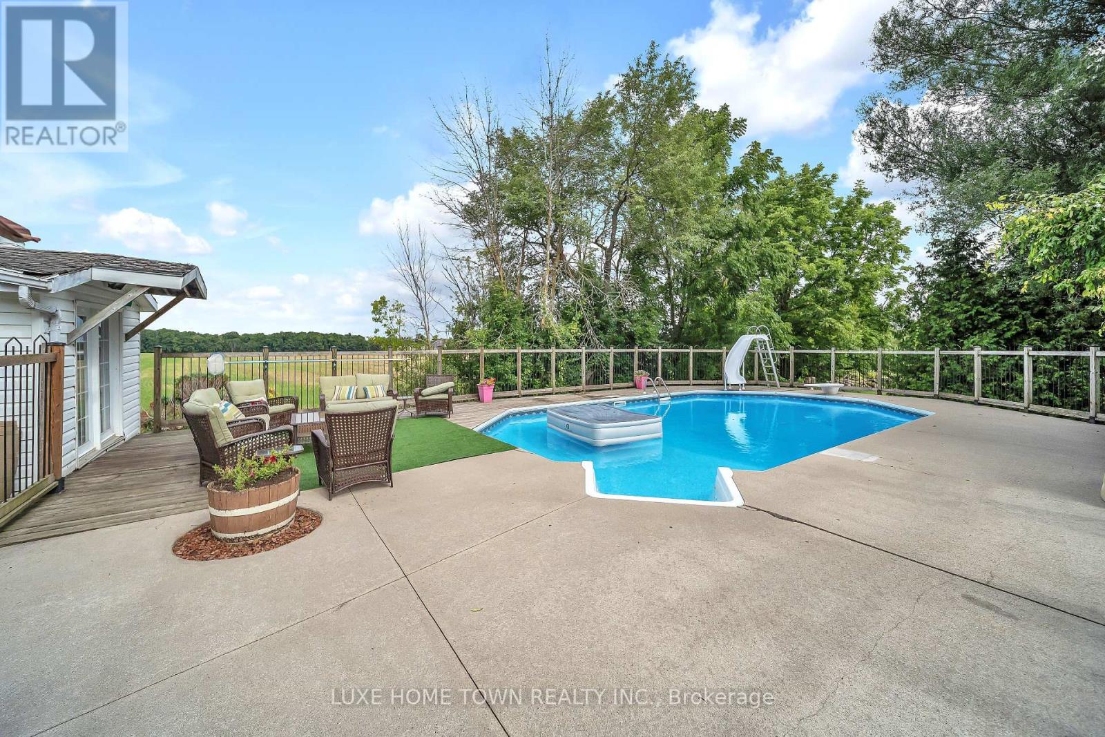 170 Elmslie Place, Centre Wellington, Ontario  N0B 1S0 - Photo 9 - X12371870