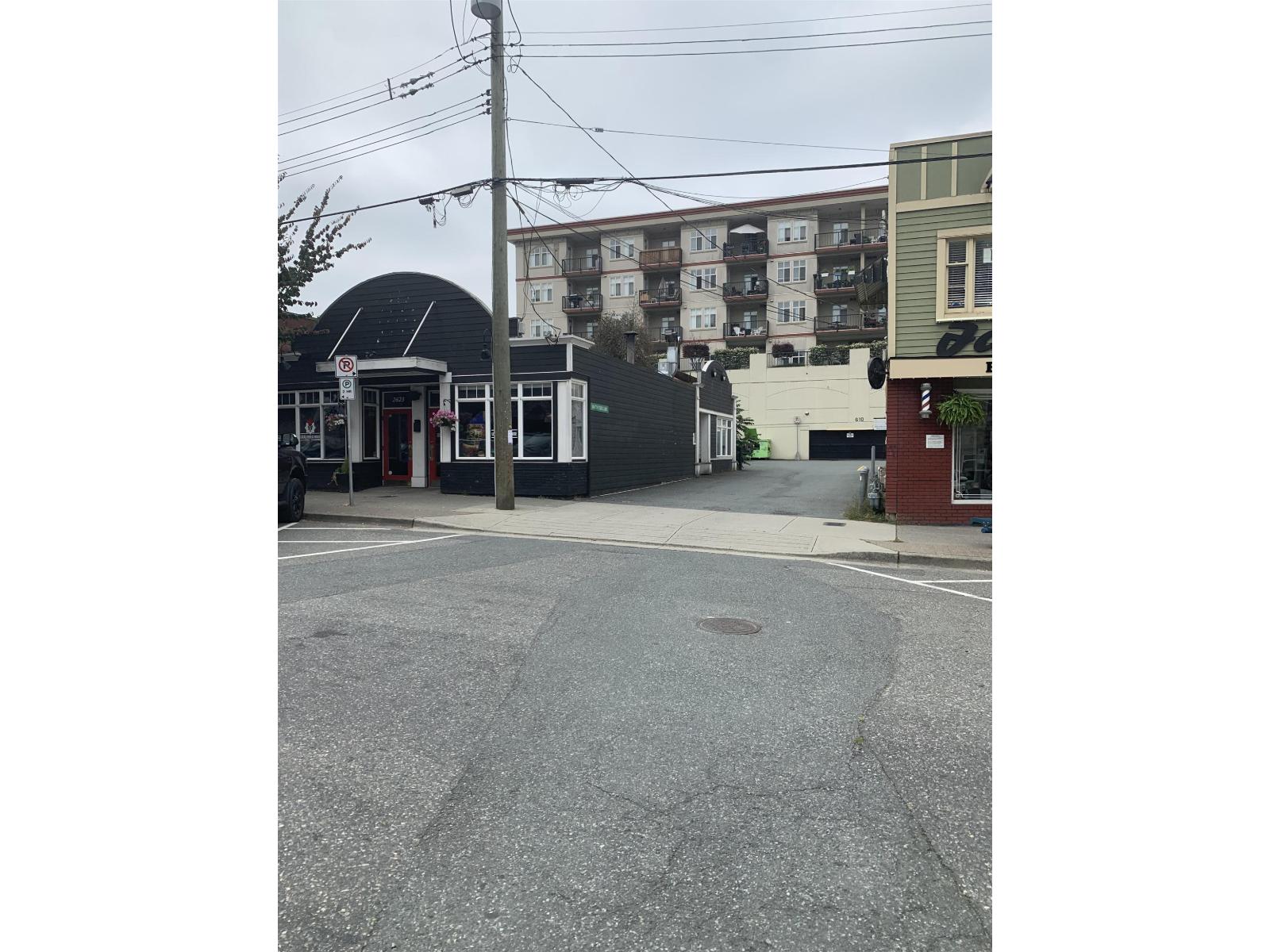 2625 Montrose Avenue, Abbotsford, British Columbia  V2S 3T5 - Photo 2 - C8071769