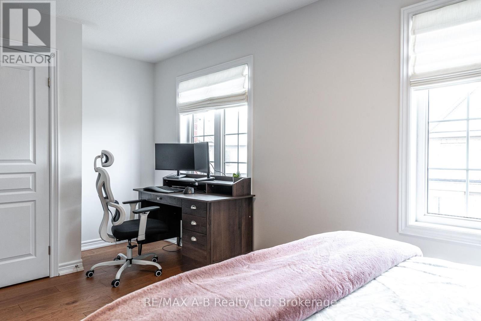 51 - 342 Mill Street, Kitchener, Ontario  N2M 0A4 - Photo 32 - X12372167