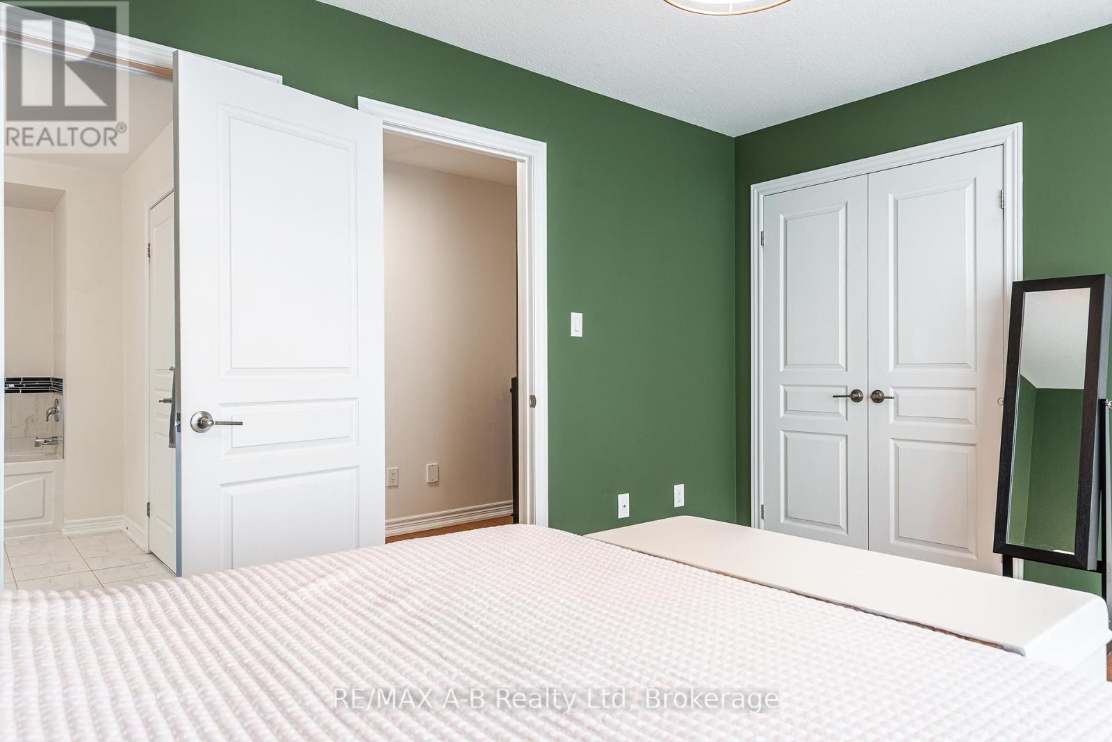 51 - 342 Mill Street, Kitchener, Ontario  N2M 0A4 - Photo 37 - X12372167