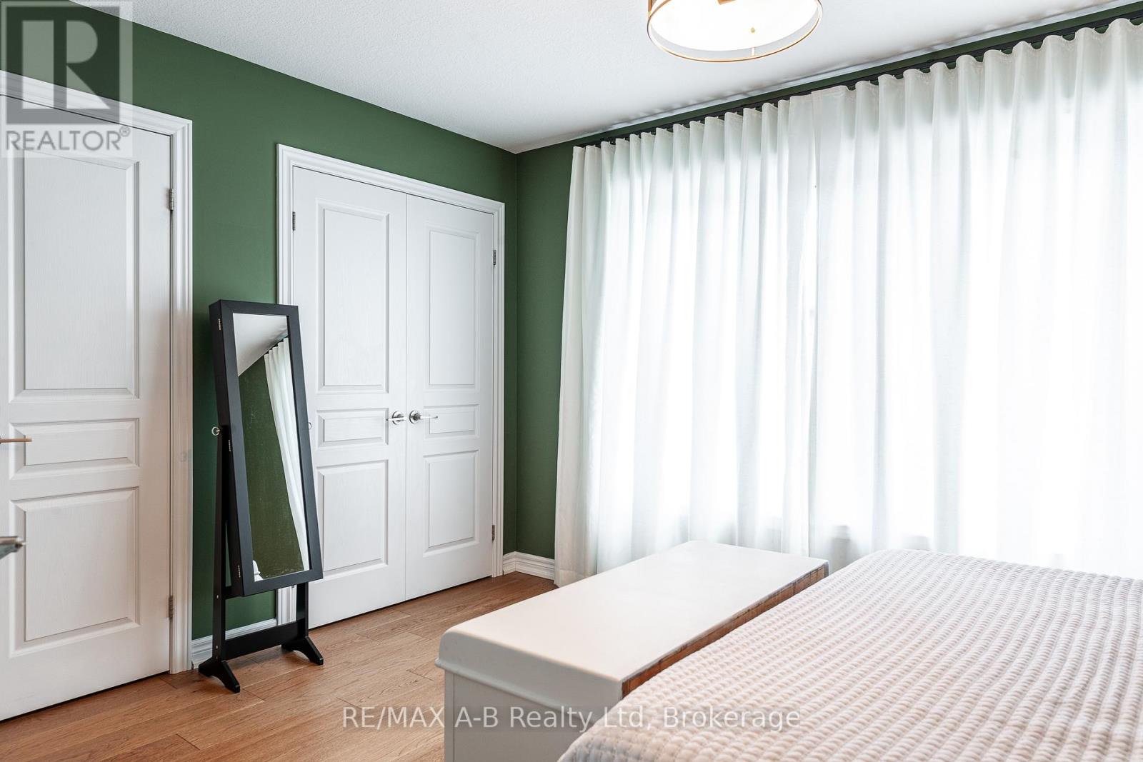 51 - 342 Mill Street, Kitchener, Ontario  N2M 0A4 - Photo 38 - X12372167