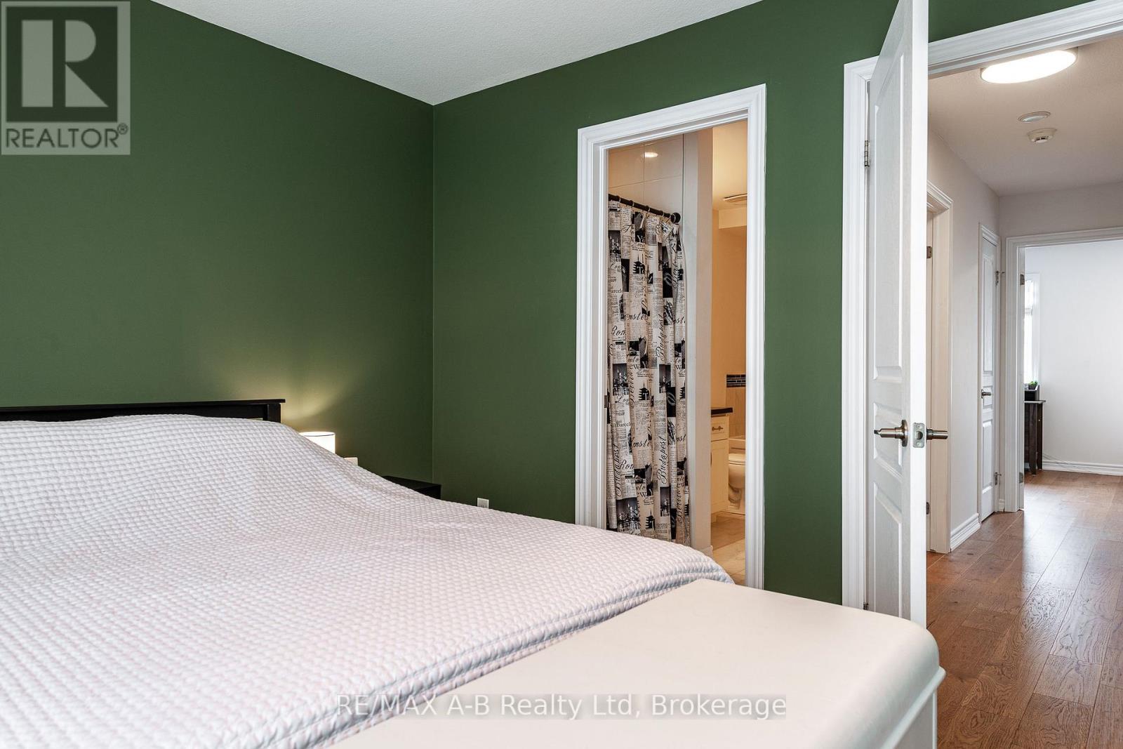 51 - 342 Mill Street, Kitchener, Ontario  N2M 0A4 - Photo 40 - X12372167