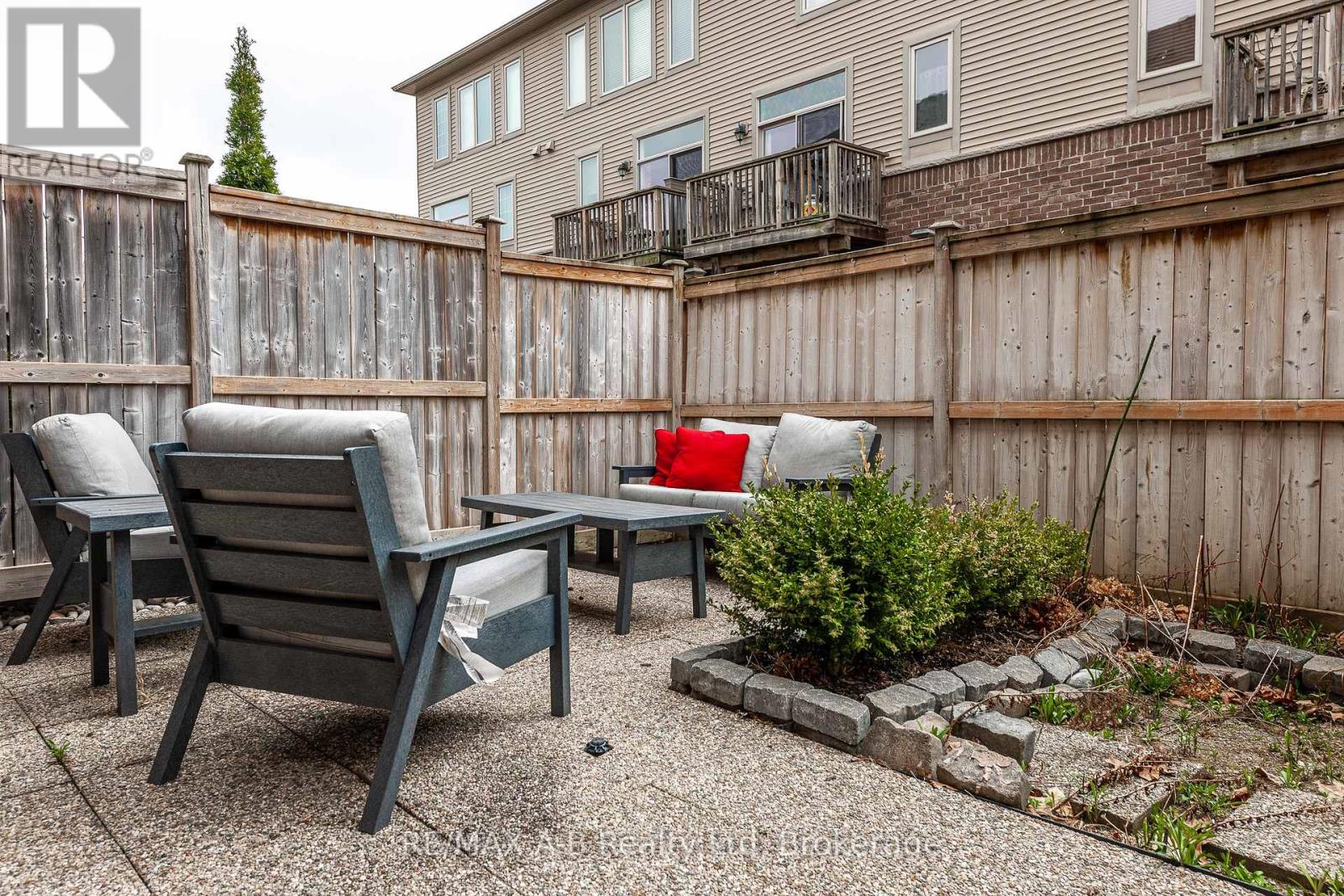 51 - 342 Mill Street, Kitchener, Ontario  N2M 0A4 - Photo 44 - X12372167