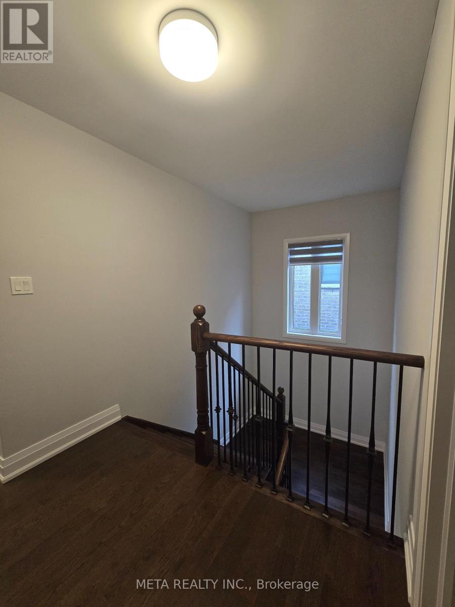 2 Periwinkle Road, Springwater, Ontario  L9X 2E2 - Photo 18 - S12372164