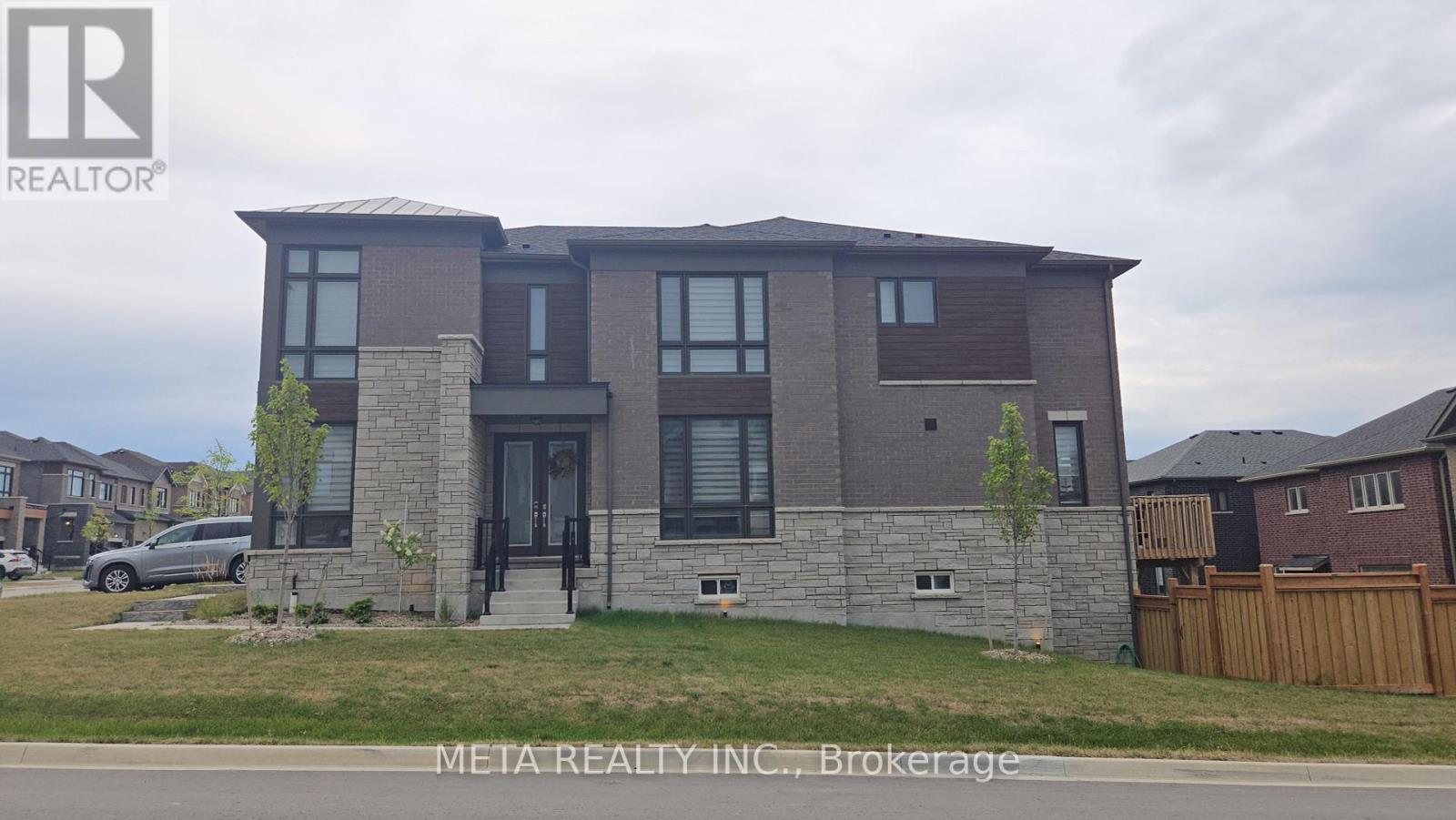 2 Periwinkle Road, Springwater, Ontario  L9X 2E2 - Photo 3 - S12372164