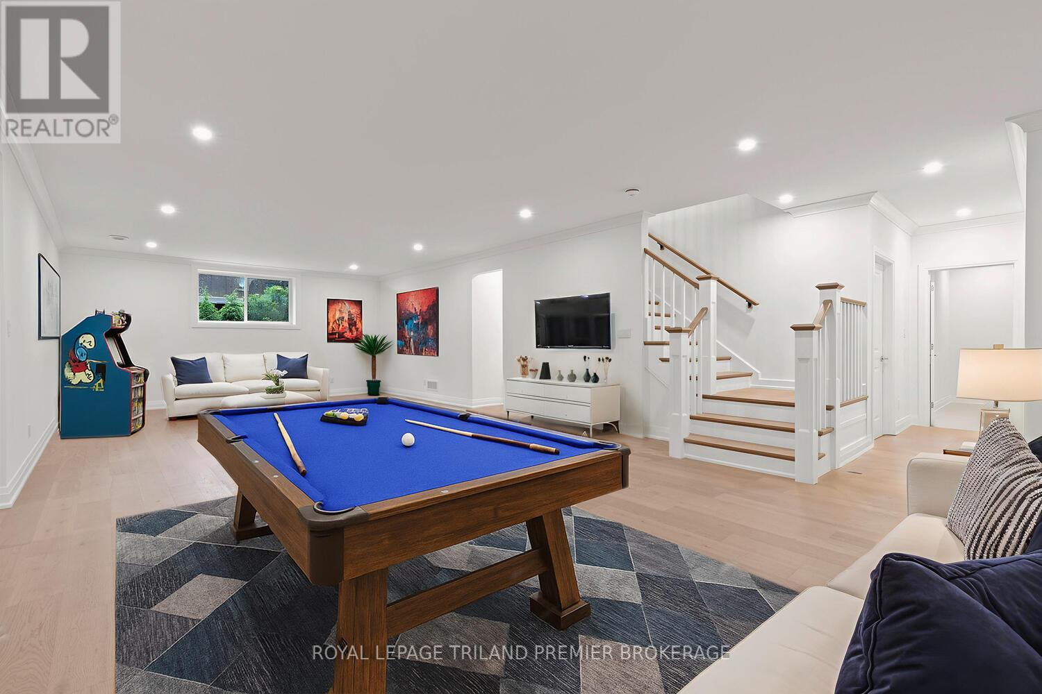 9940 Ontario Street, Lambton Shores, Ontario  N0M 2L0 - Photo 31 - X12372192