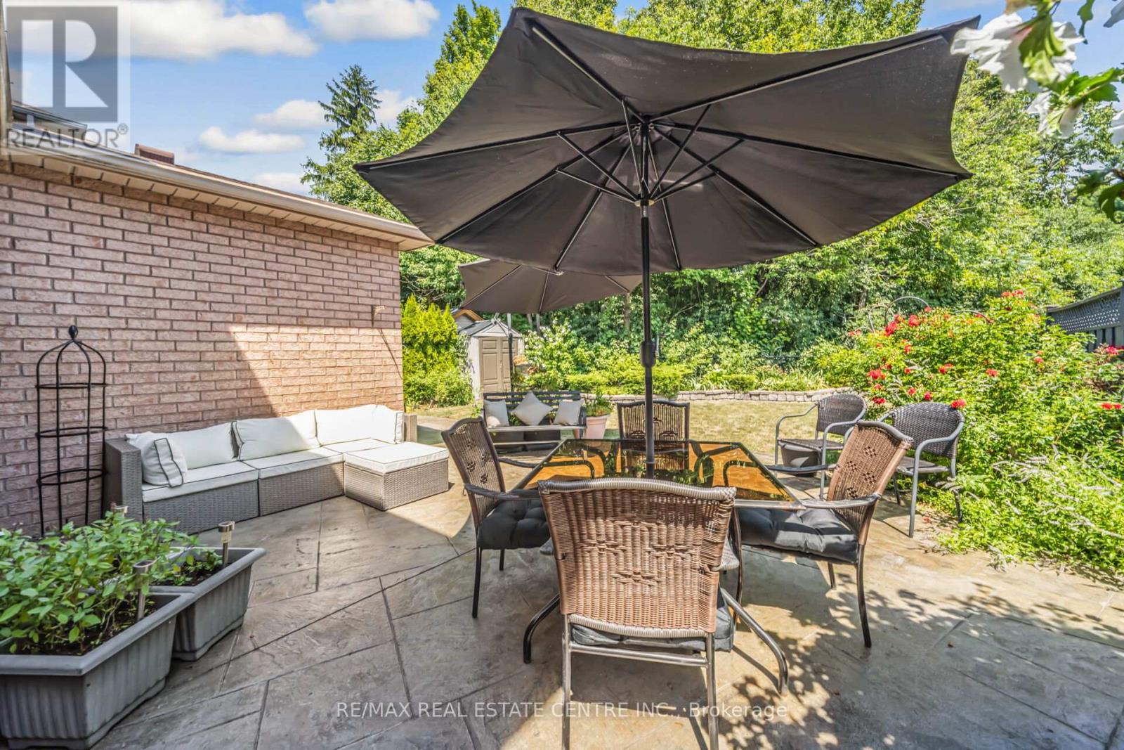 19 Hollowgrove Boulevard, Brampton (Vales Of Castlemore), Ontario  L6P 1B1 - Photo 40 - W12372180