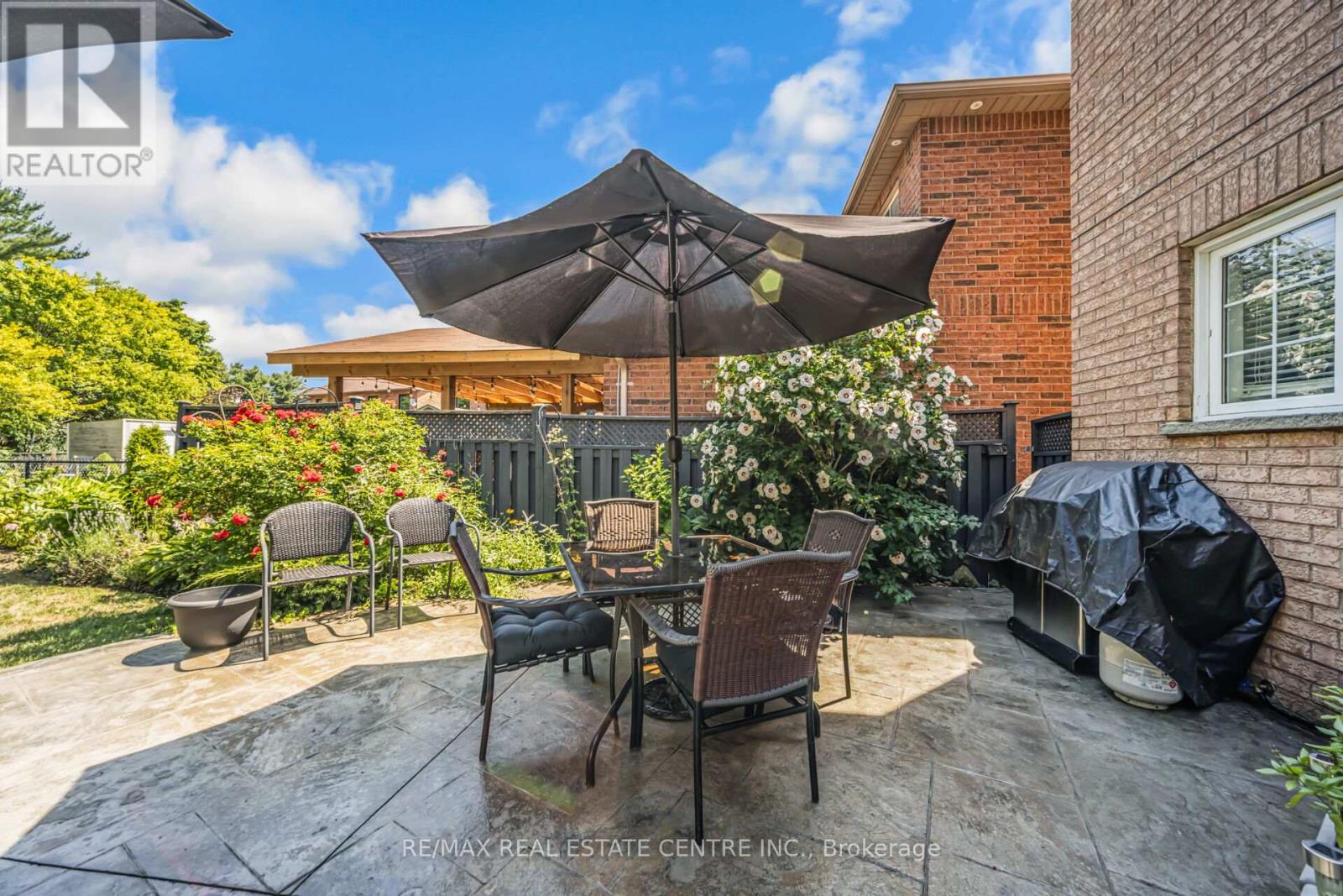 19 Hollowgrove Boulevard, Brampton (Vales Of Castlemore), Ontario  L6P 1B1 - Photo 41 - W12372180