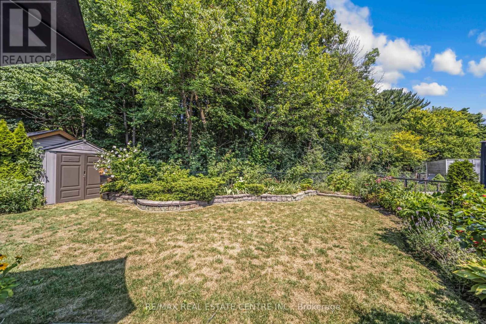 19 Hollowgrove Boulevard, Brampton (Vales Of Castlemore), Ontario  L6P 1B1 - Photo 42 - W12372180